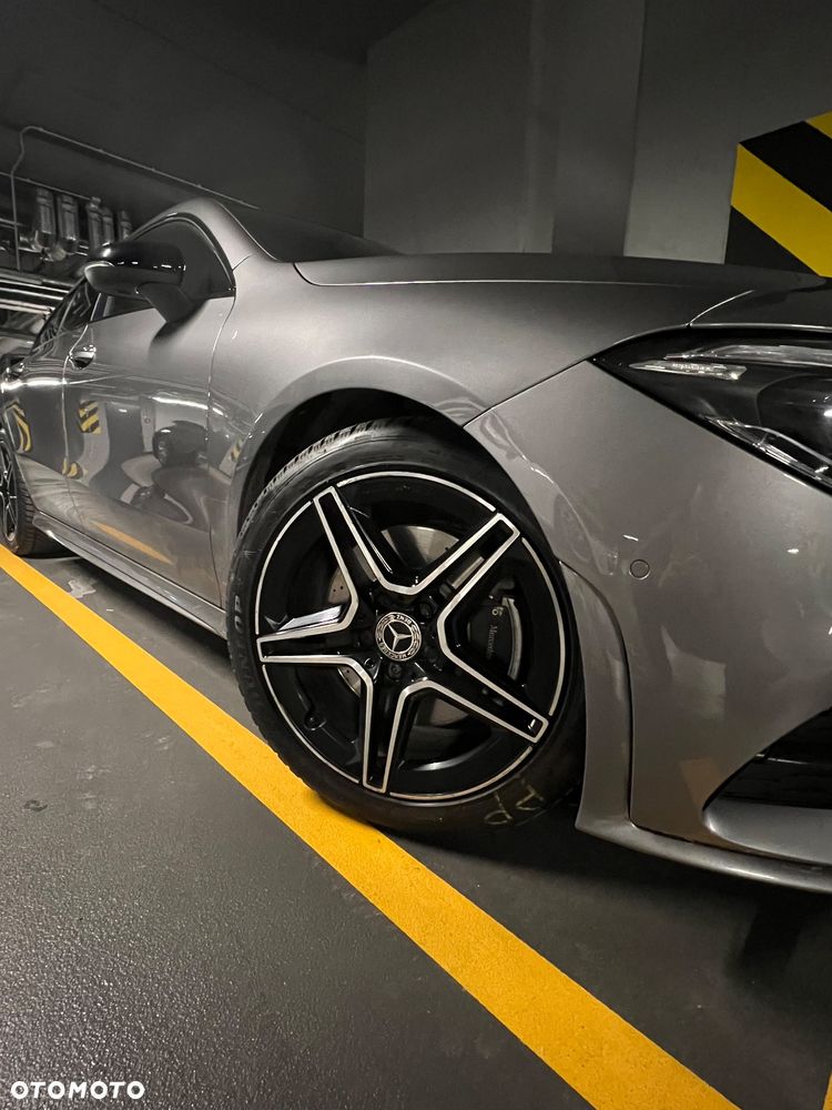 Mercedes-Benz CLA - 12