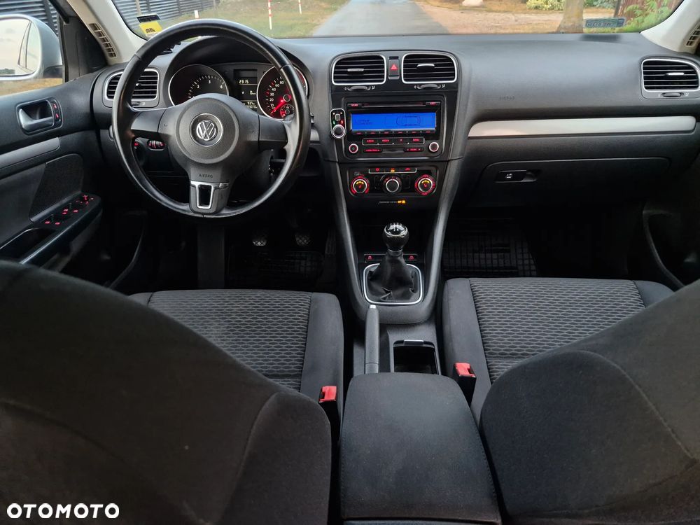 Volkswagen Golf VI 1.6 TDI Comfortline - 10