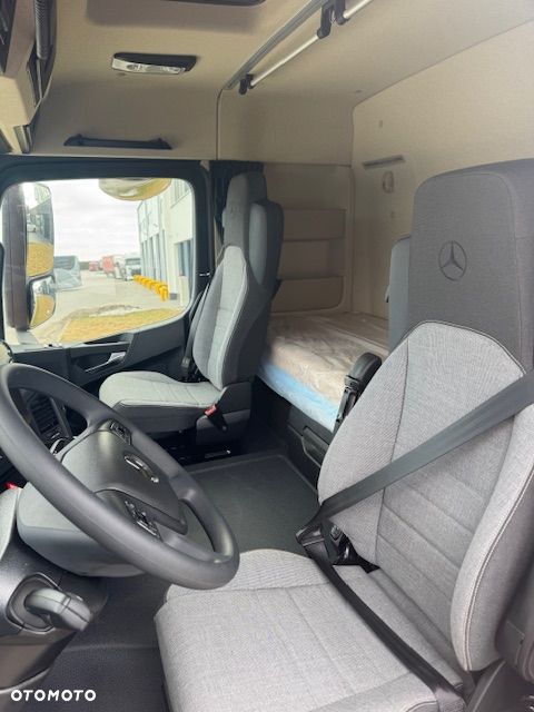 Mercedes-Benz Actros 1948 LS - 10