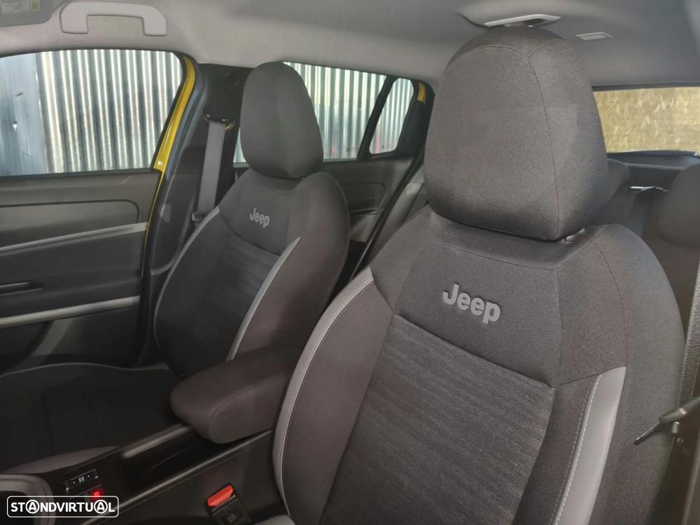 Jeep Avenger 54 kWh Longitude - 24