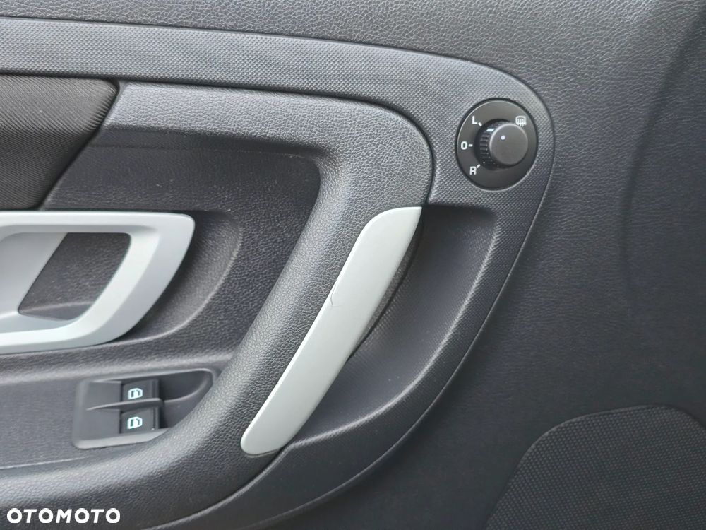 Skoda Fabia 1.2 HTP Elegance - 19