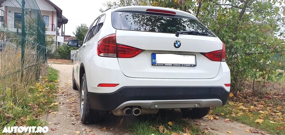 BMW X1 sDrive20i Aut. Sport Line - 2