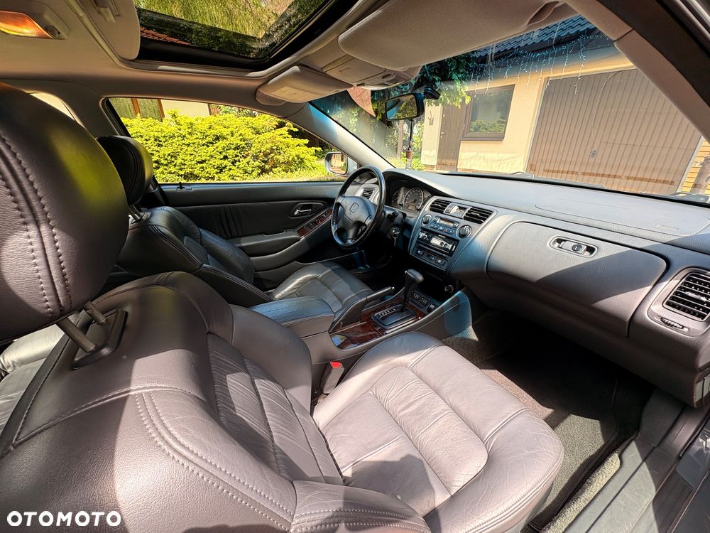 Honda Accord - 16