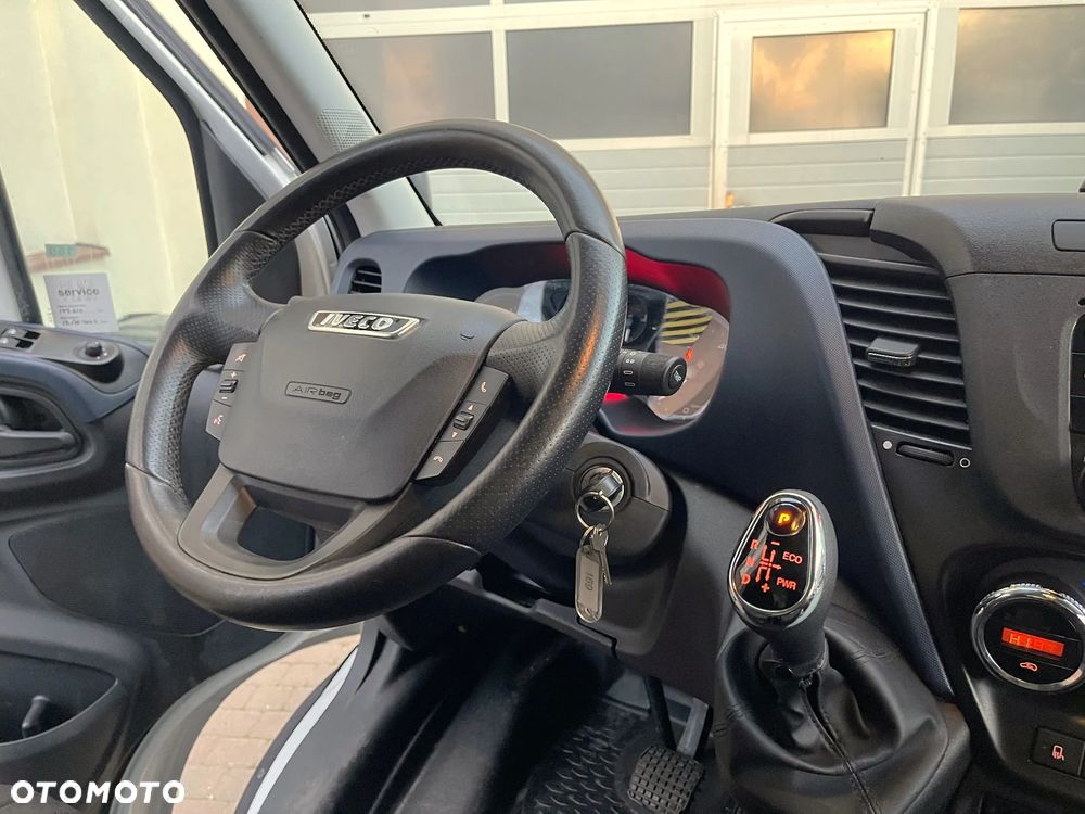 Iveco Daily Winda 6-paletowy - 21