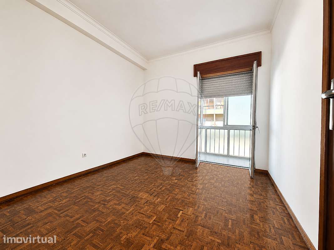 Apartamento T1 para venda - Grande imagem: 2/23