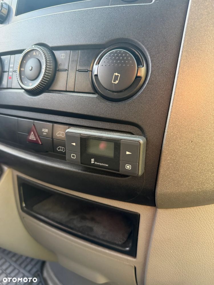 Mercedes-Benz Sprinter 319 CDI - 11