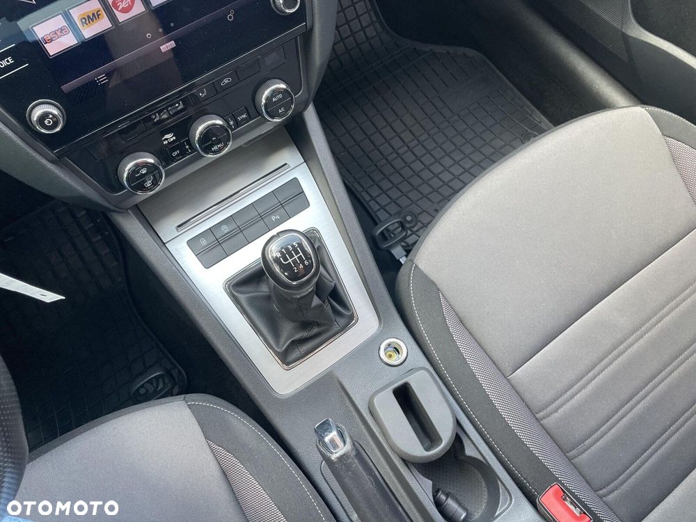 Skoda Octavia 2.0 TDI Ambition - 14