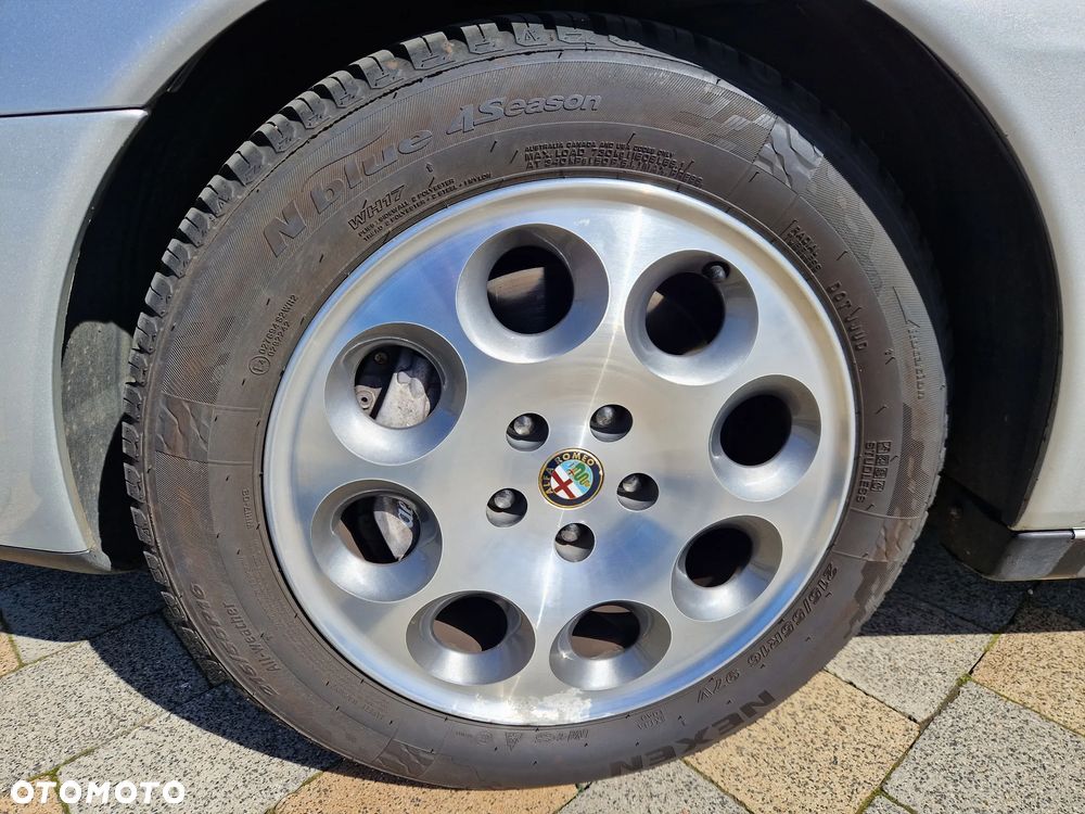 Alfa Romeo 166 - 9