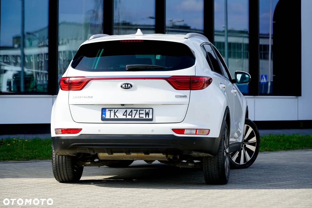 Kia Sportage 1.7 CRDI 2WD Spirit - 11