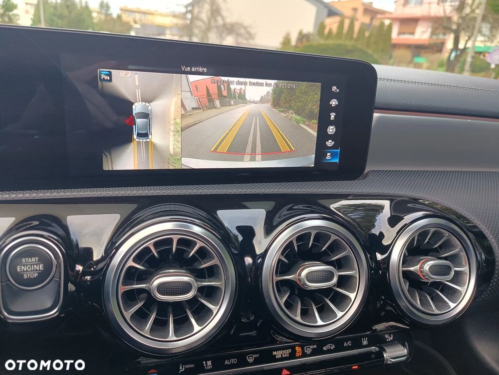 Mercedes-Benz Klasa A 250 e 8G-DCT AMG Line - 38