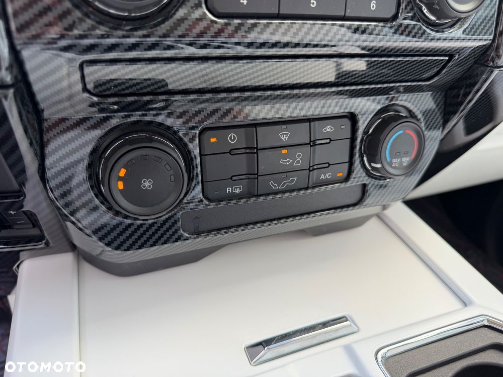Ford F150 - 30