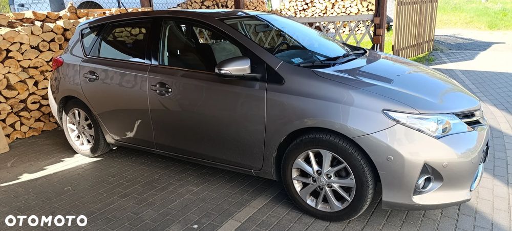 Toyota Auris 1.6 Valvematic Comfort - 6