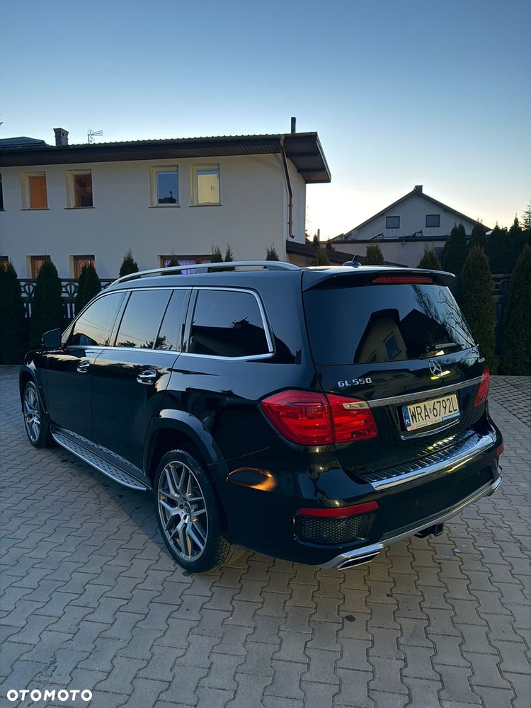 Mercedes-Benz GL 500 4Matic (BlueEFFICIENCY) 7G-TRONIC - 3