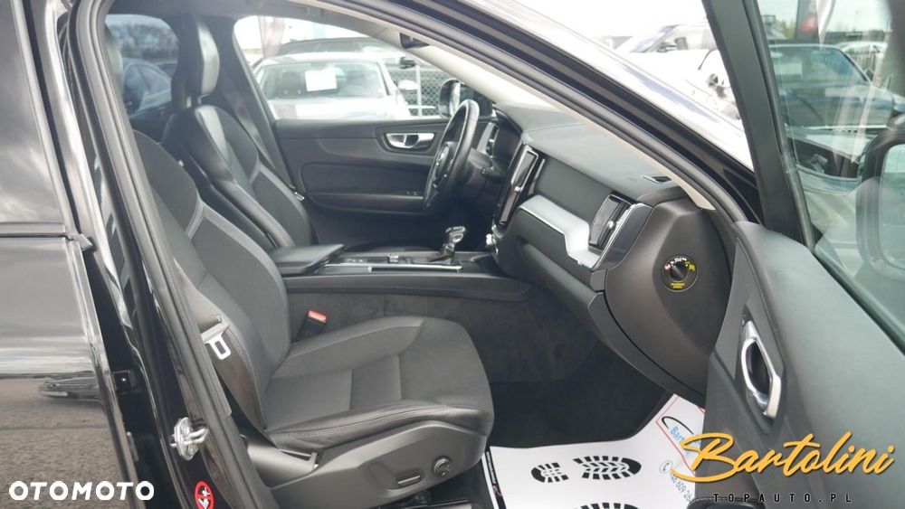 Volvo XC 60 - 21