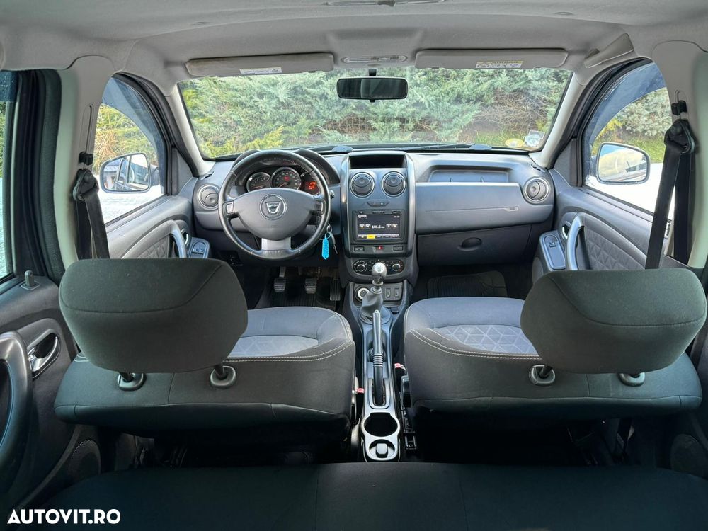 Dacia Duster dCi 110 FAP 4x4 Prestige - 8