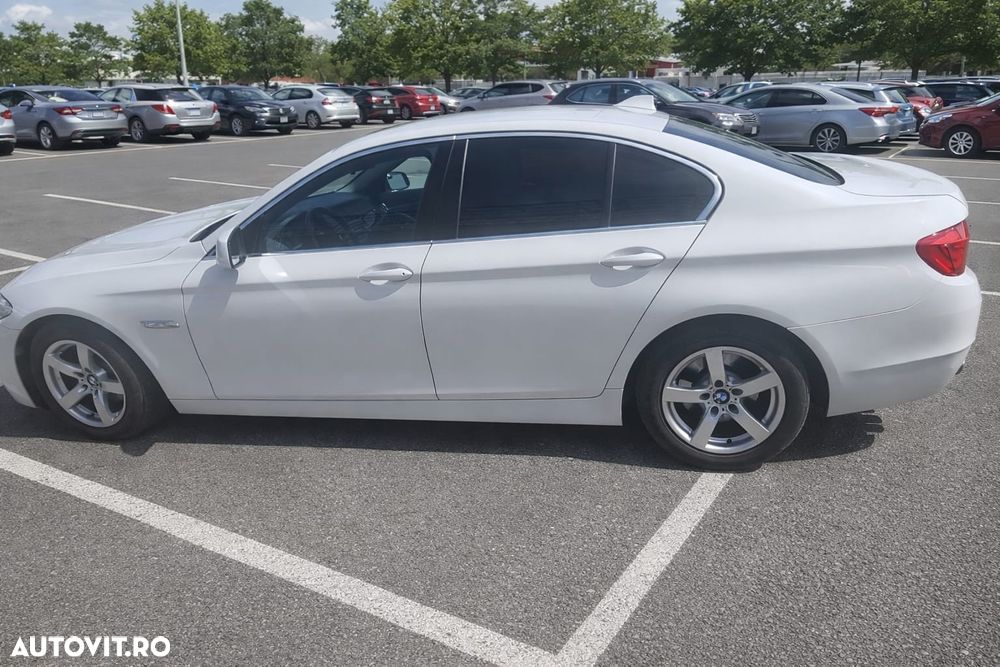 BMW Seria 5 520d - 2