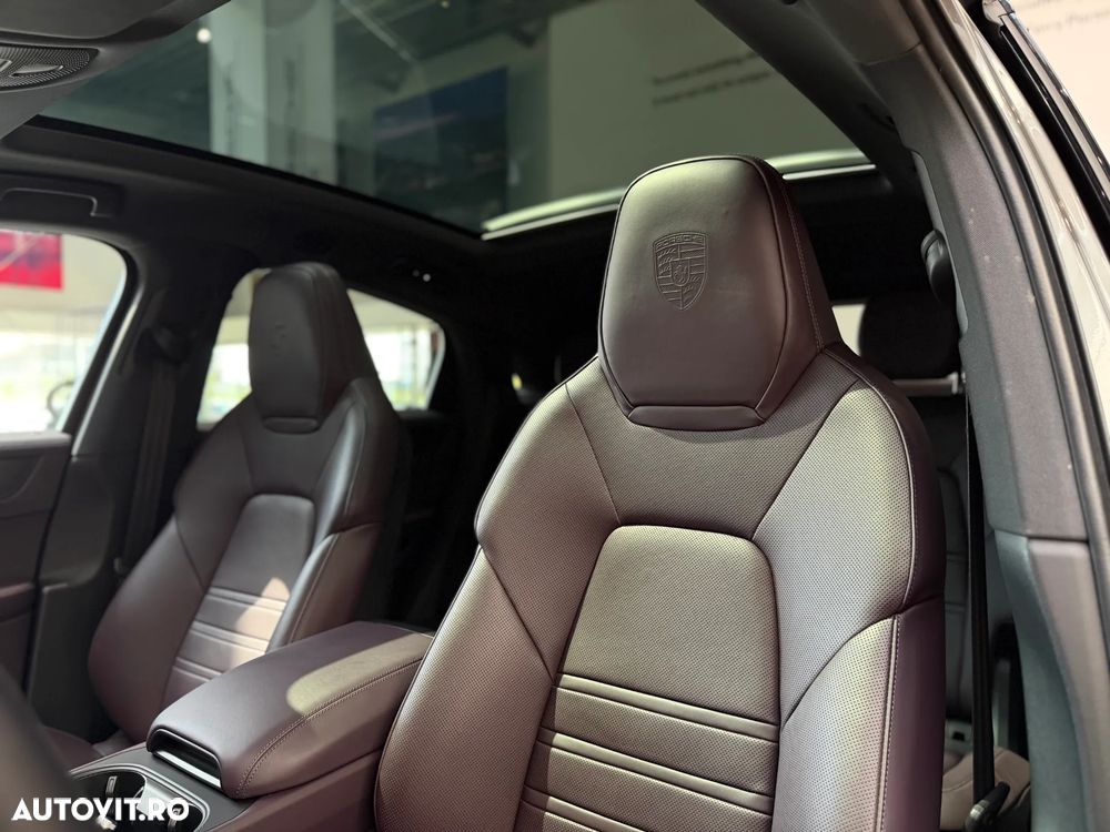 Porsche Cayenne Black Edition - 34