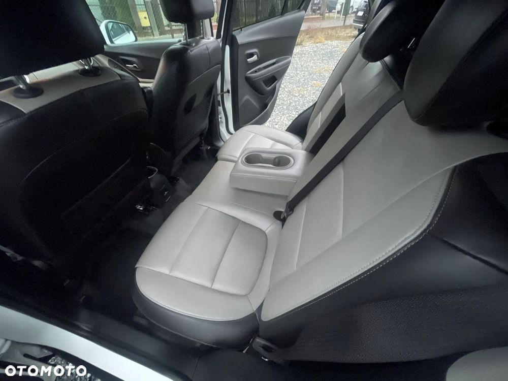 Chevrolet Trax 1.7TD AWD LT+ - 25