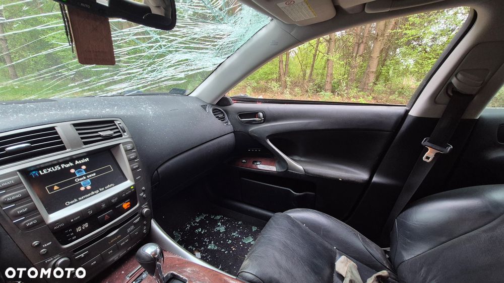 Lexus IS 250 Comfort - 12