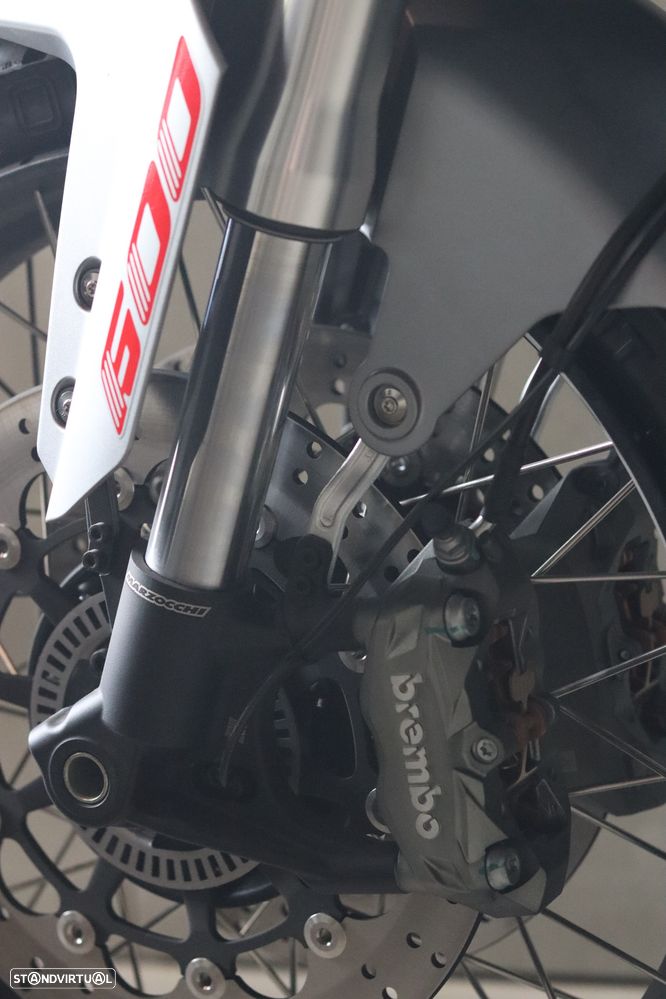 QJ Motor SRT 600SX - 9