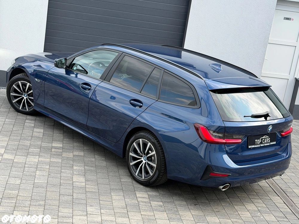 BMW Seria 3 320e Sport Line - 4