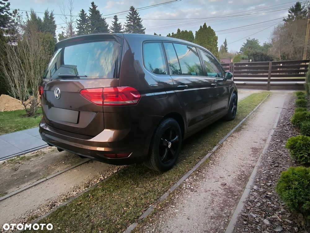 Volkswagen Touran 1.6 TDI BMT SCR Comfortline - 11