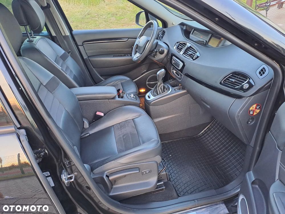 Renault Grand Scenic 2.0 16V 140 CVT Bose Edition - 11