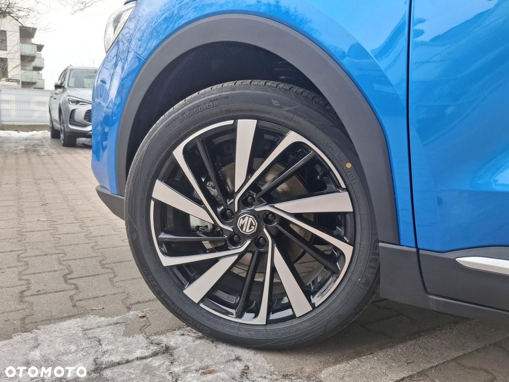 MG ZS 1.5 HEV+ Exclusive - 16