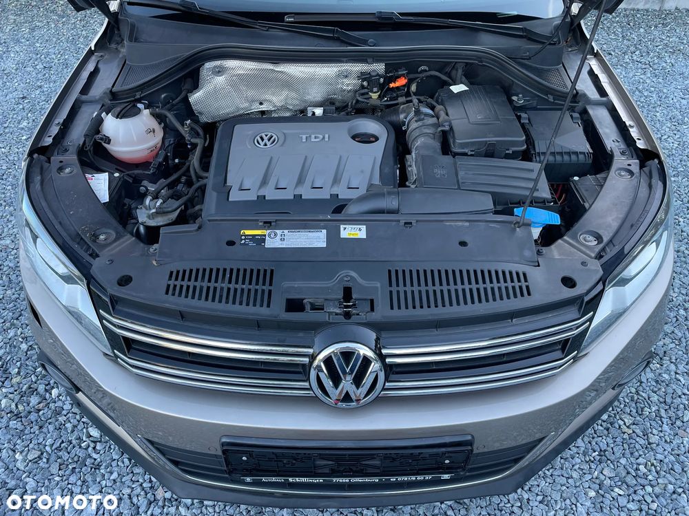 Volkswagen Tiguan - 11