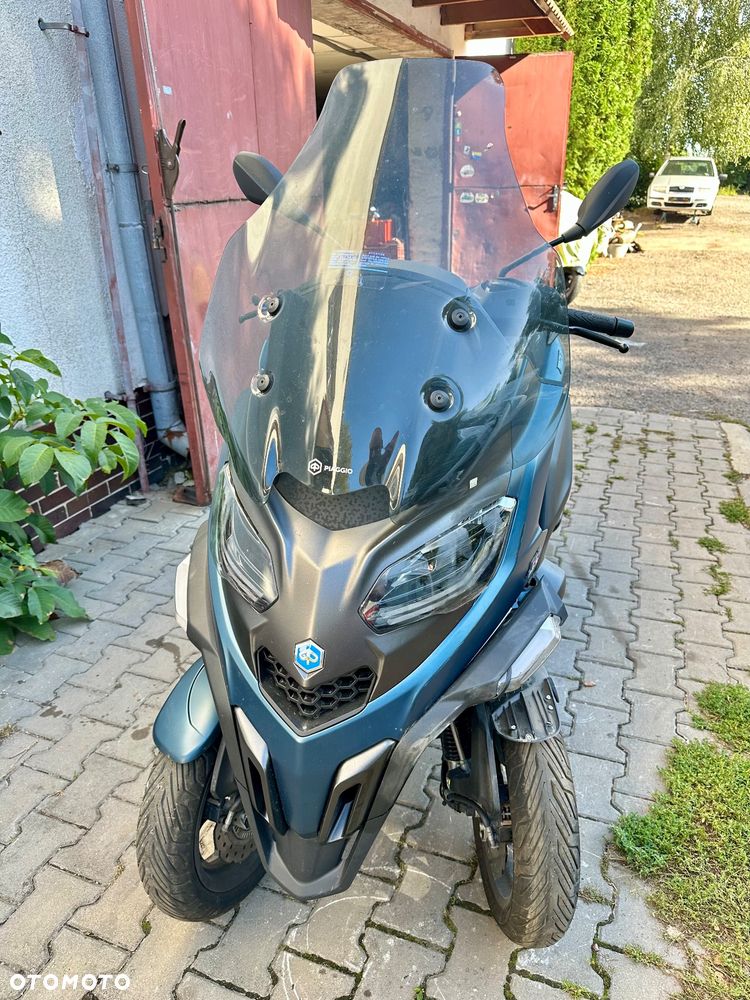 Piaggio MP-3 - 5