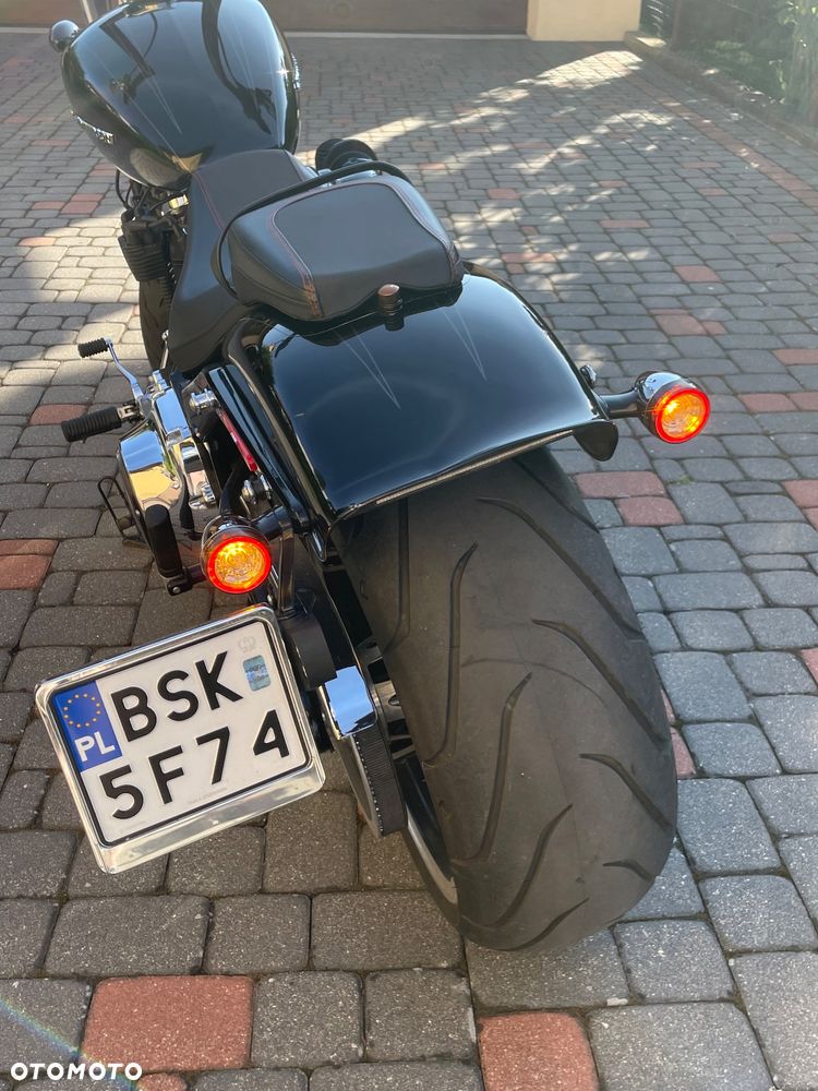 Harley-Davidson FXSB Breakout - 20