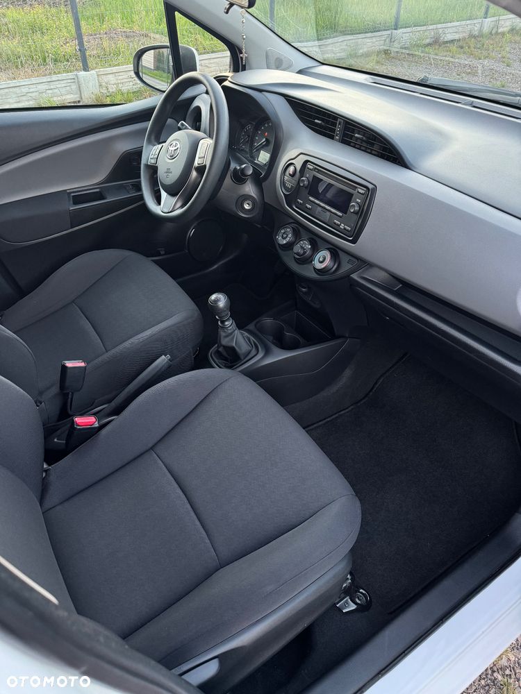 Toyota Yaris 1.5 Active - 9
