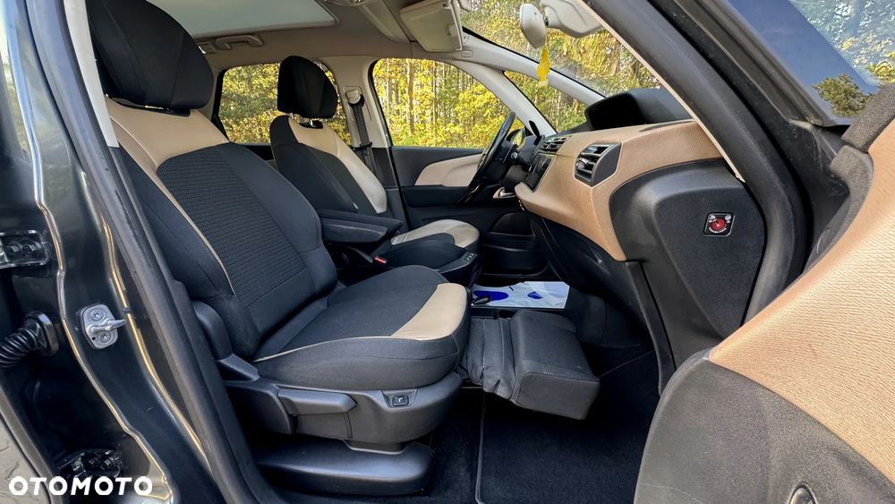 Citroën C4 Picasso e-HDi 115 ETG6 Exclusive - 32