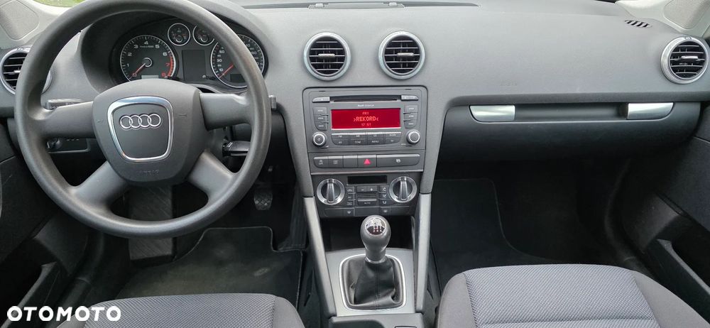Audi A3 Sportback 1.4 TFSI Attraction - 13