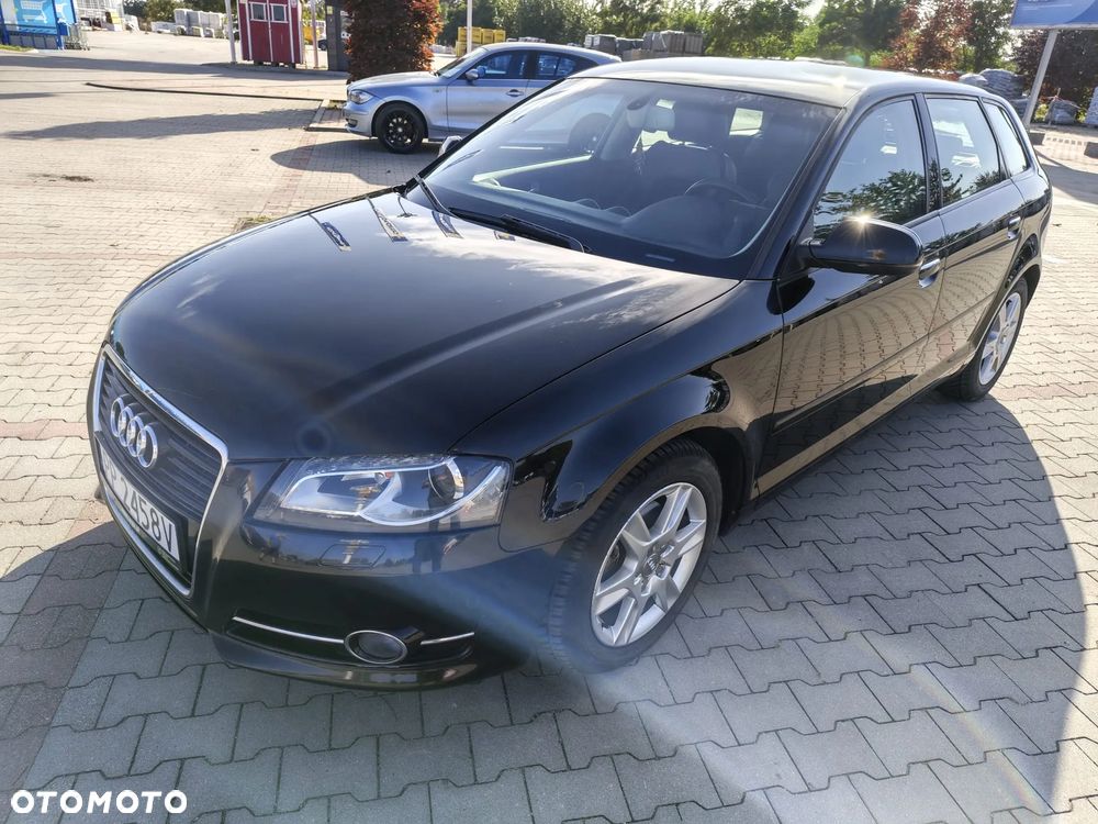 Audi A3 Sportback 2.0 TDI DPF Ambition - 4