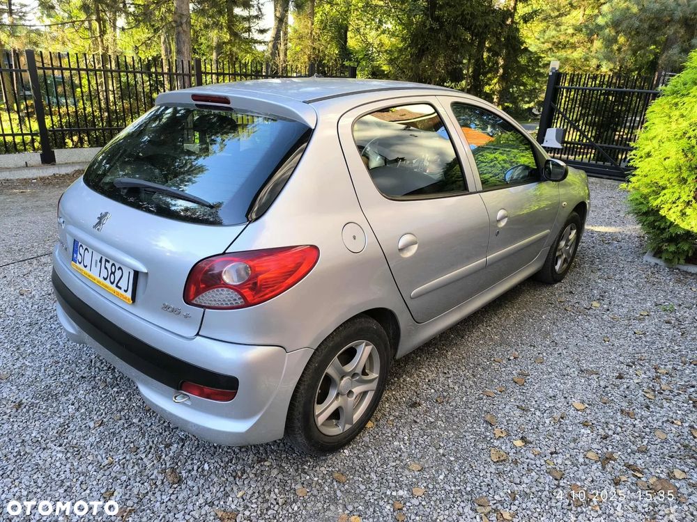 Peugeot 206 plus - 4