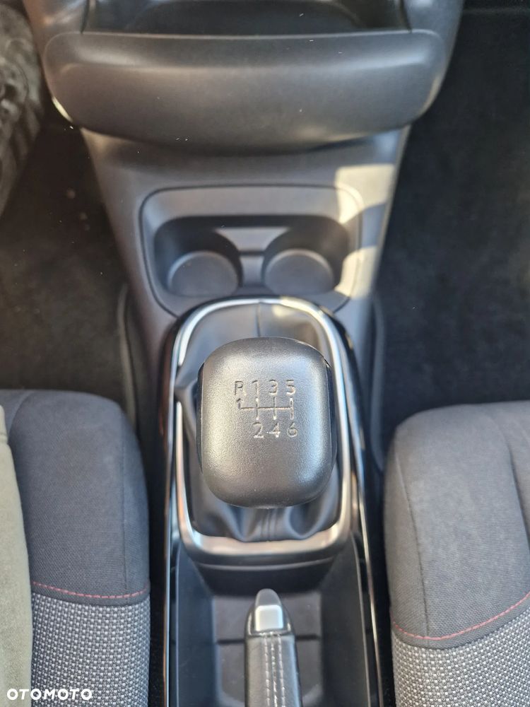 Citroën C4 Cactus - 18