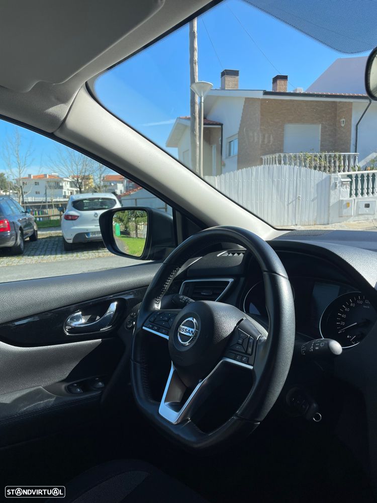 Nissan Qashqai 1.3 DIG-T AKARI - 15