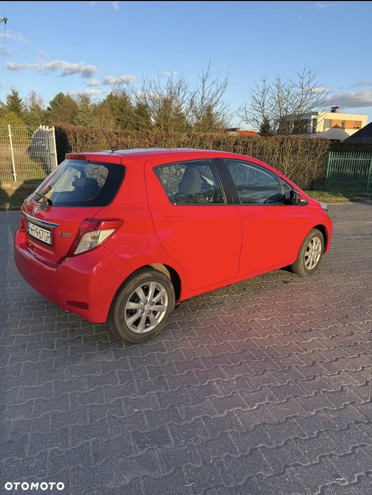 Toyota Yaris 1.0 VVT-i Life - 11