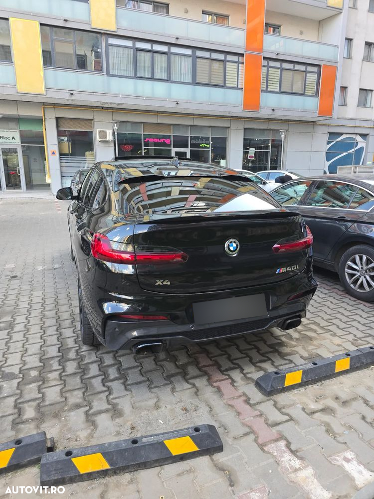 BMW X4 X4M - 3