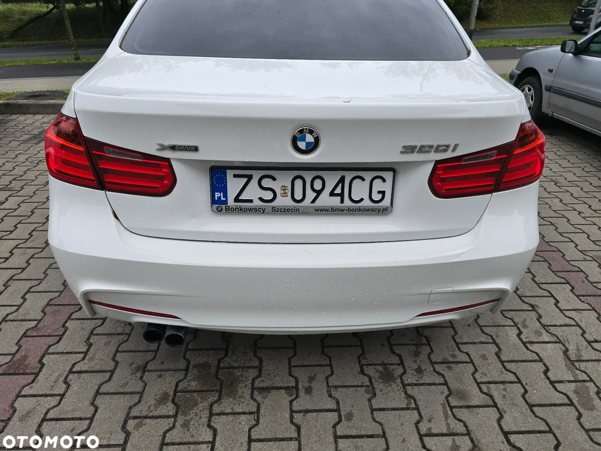 BMW Seria 3 328i xDrive - 10
