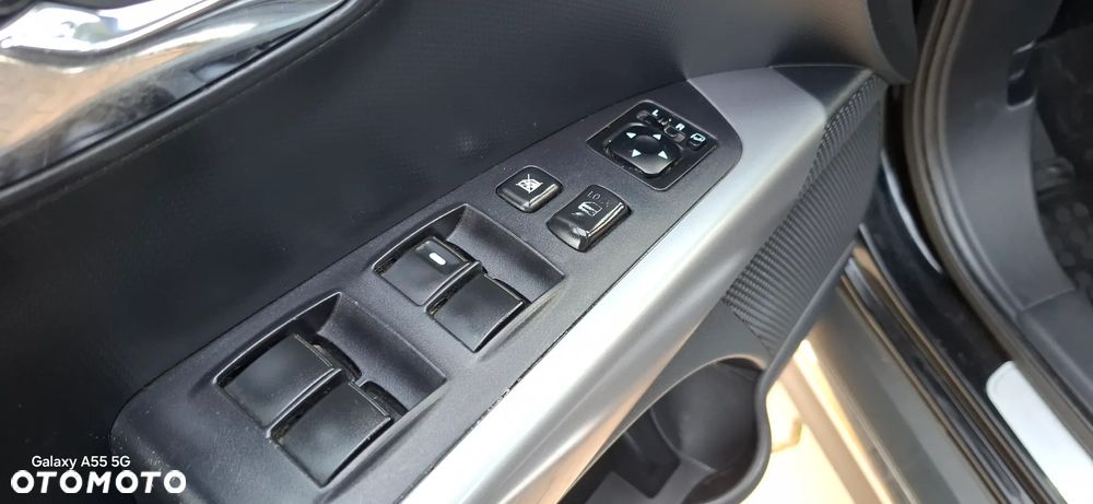 Mitsubishi Outlander 2.2 DID Intense EU5 - 13