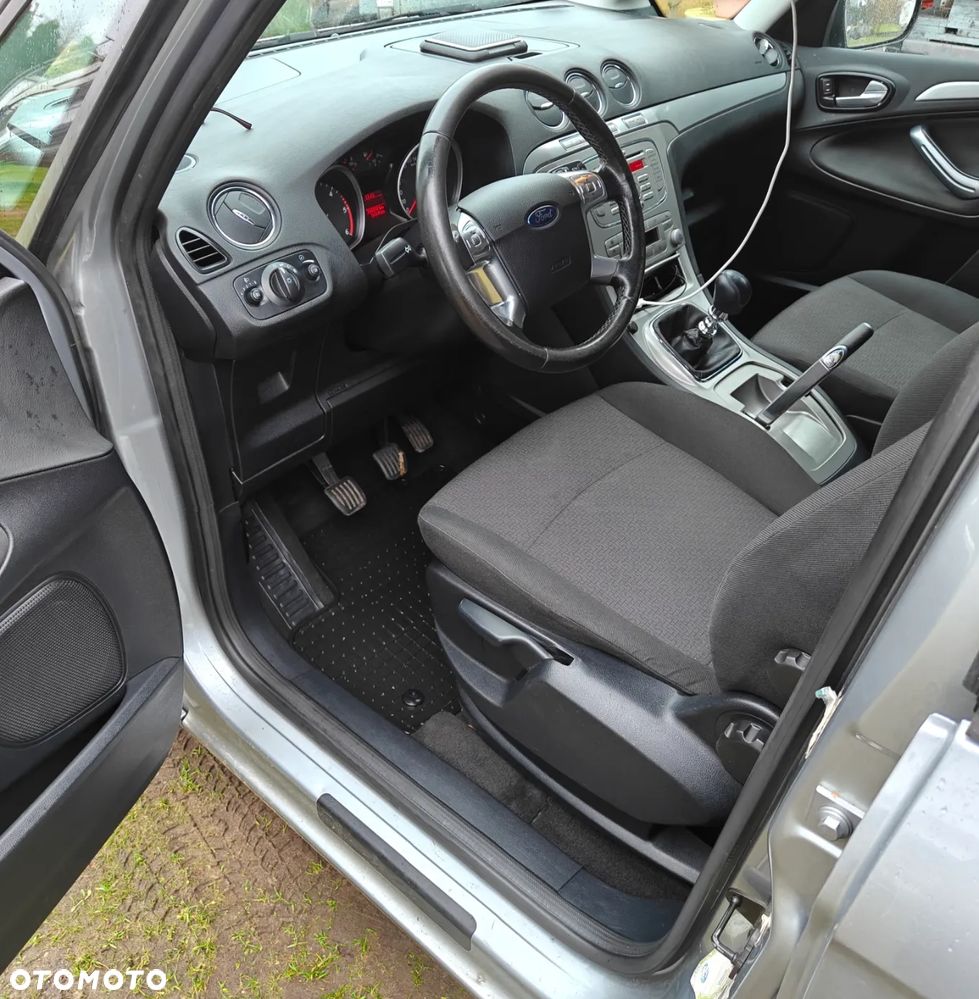 Ford Galaxy 2.0 TDCi Silver X - 8