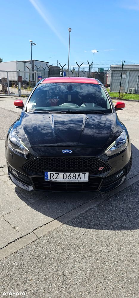 Ford Focus - 19