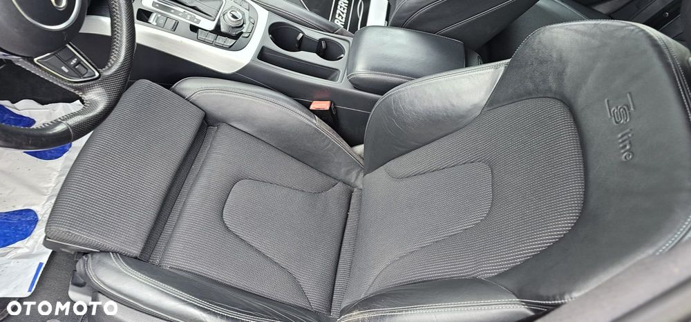 Audi A4 Avant 2.0 TDI DPF quattro S tronic S line Sportpaket - 11