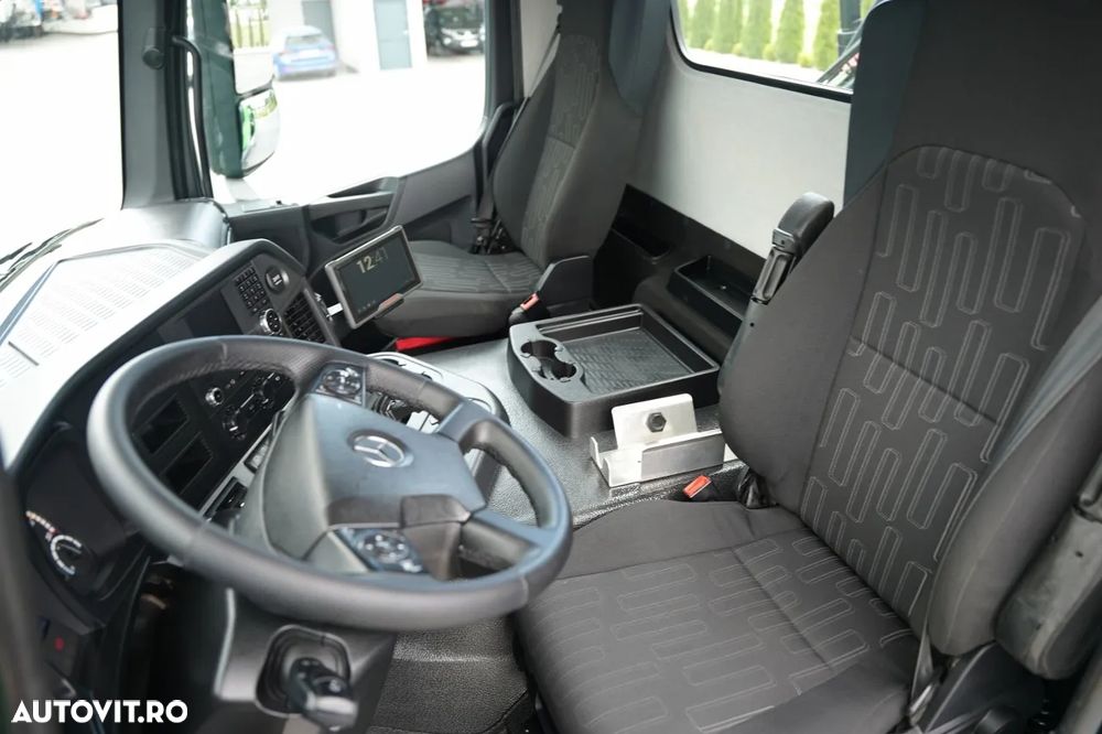 Mercedes-Benz AROCS 1835 / 4x4 / LIVRARE + HIAB 162 ES-3 HDS / RADIOCOMANDĂ / ROTATOARE / FURCĂ / EURO 6 - 29
