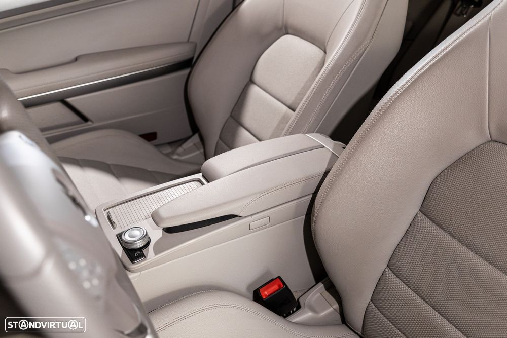 Mercedes-Benz E 220 CDi Avantgarde BlueEfficiency - 21