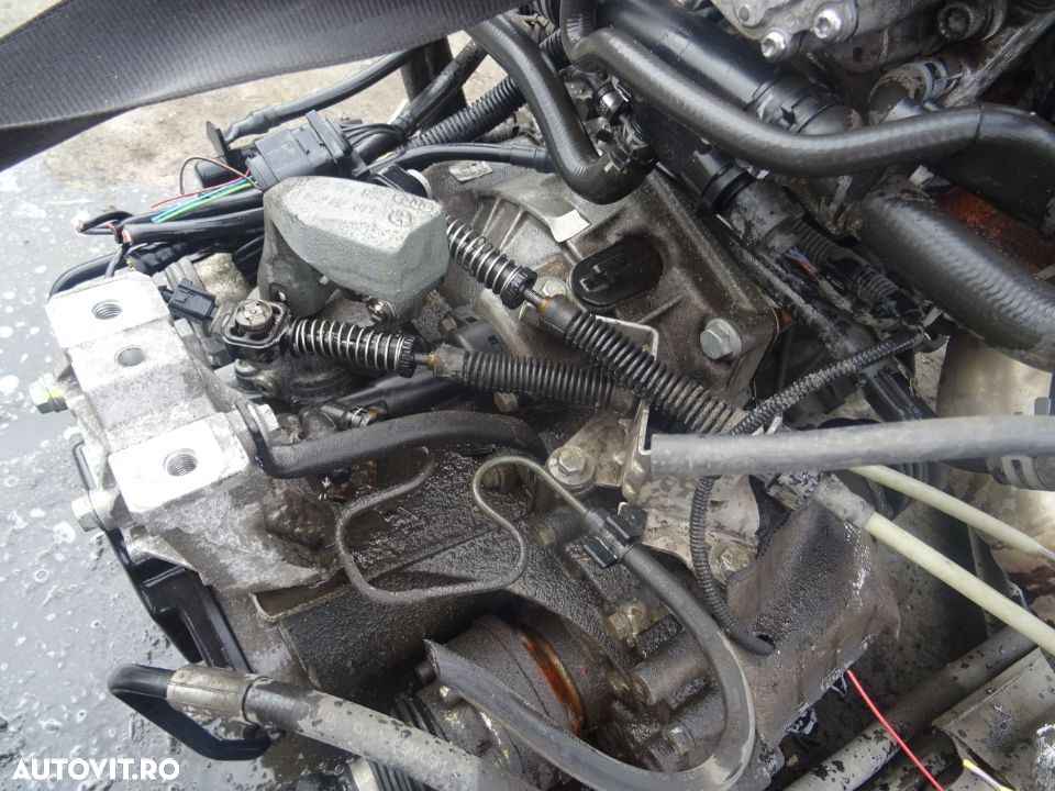 Vand Cutie de Viteza Manuala Volkswagen Golf 4 1.9 TDI AXR din 2004 - 1