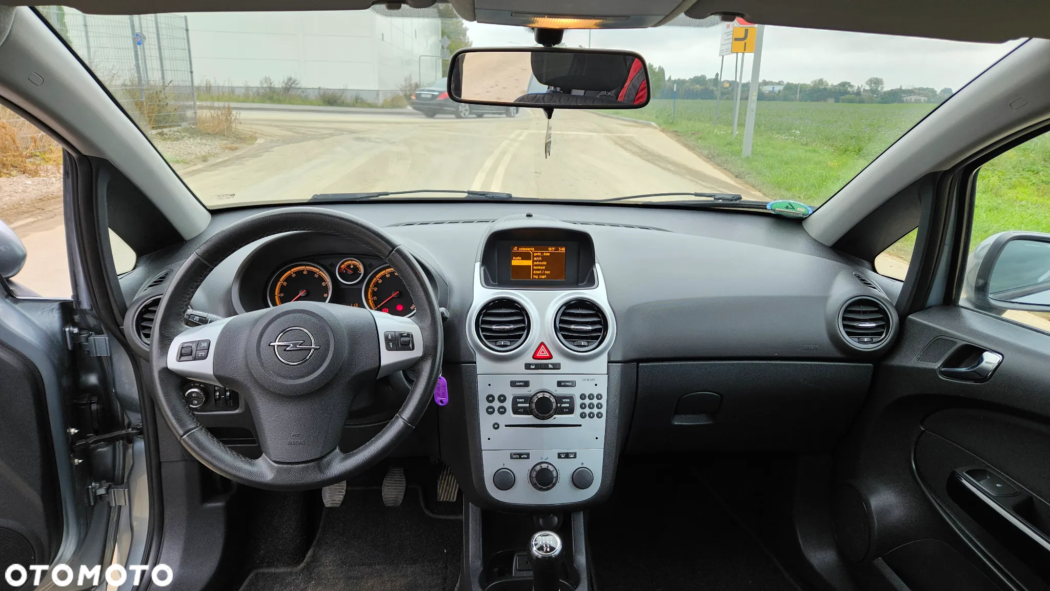 Opel Corsa 1.2 16V Cosmo - 20