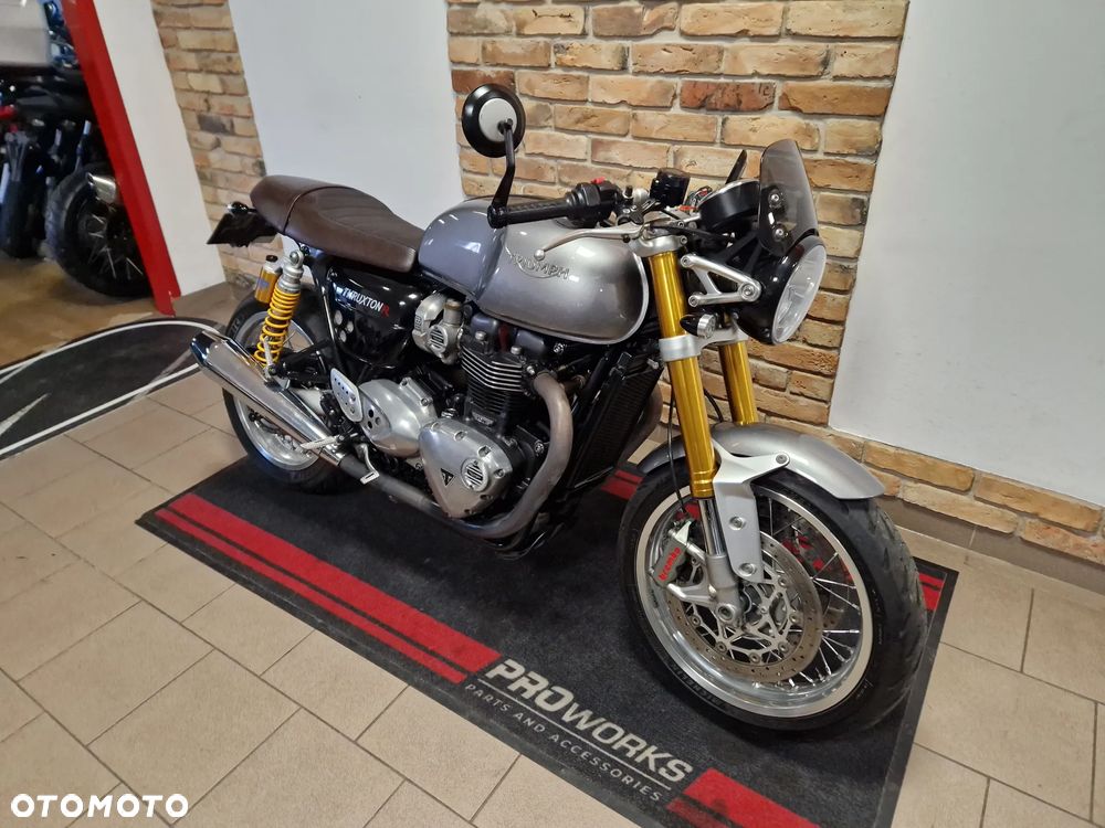 Triumph Thruxton - 1